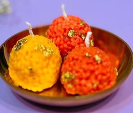 Motichoor ladoo candle pack of 4 ( unscented )